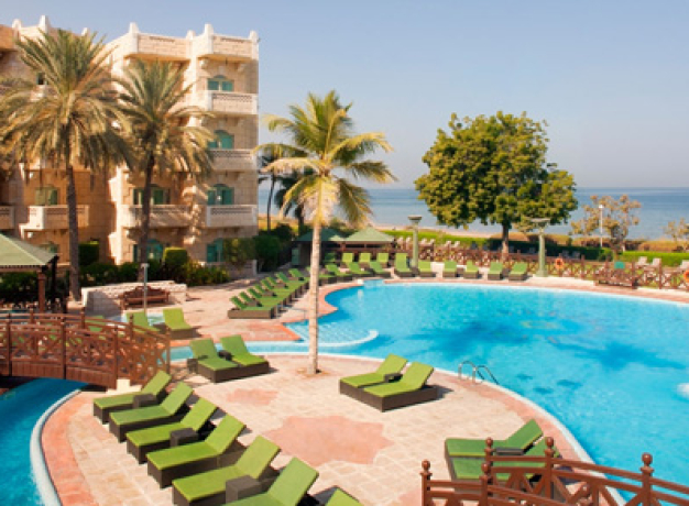 Grand Hyatt Muscat Hotel - Swimming Pool