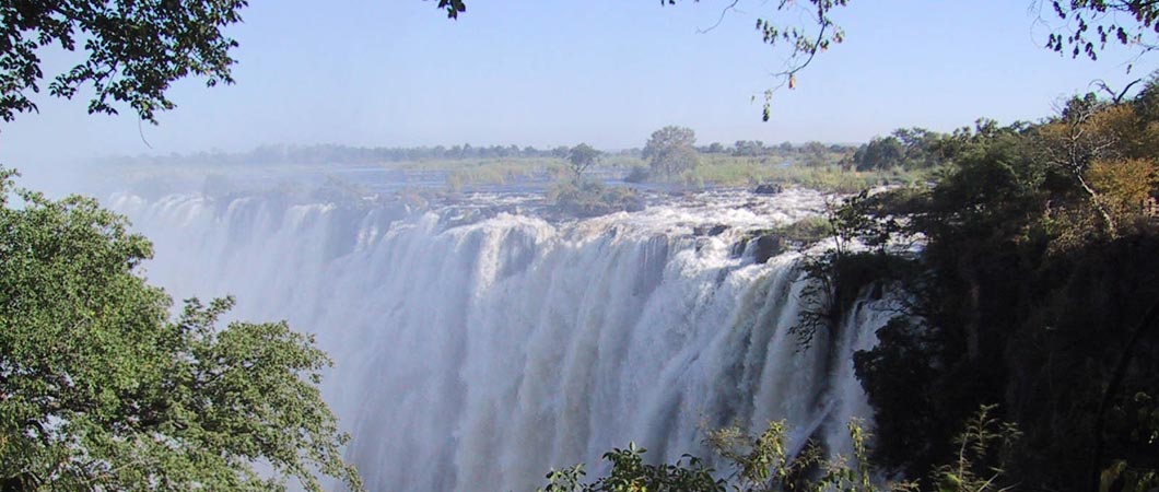 Victoria Falls - The Smoke that Thunders