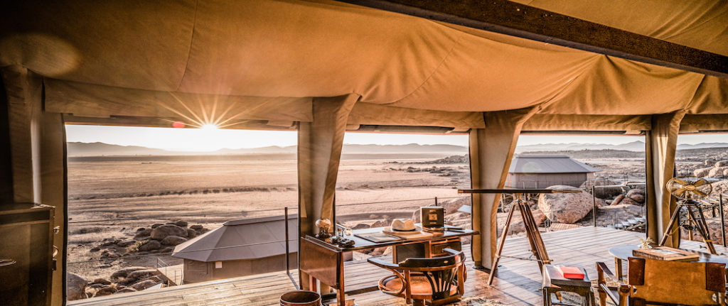 Sonop is a luxurious, colonial-inspired, tented camp located on the edge of the Namib desert. With stunning panoramic desert landscapes and constructed on top of 10 boulders, the 10 spacious tents aim to offer a unique journey through time. 